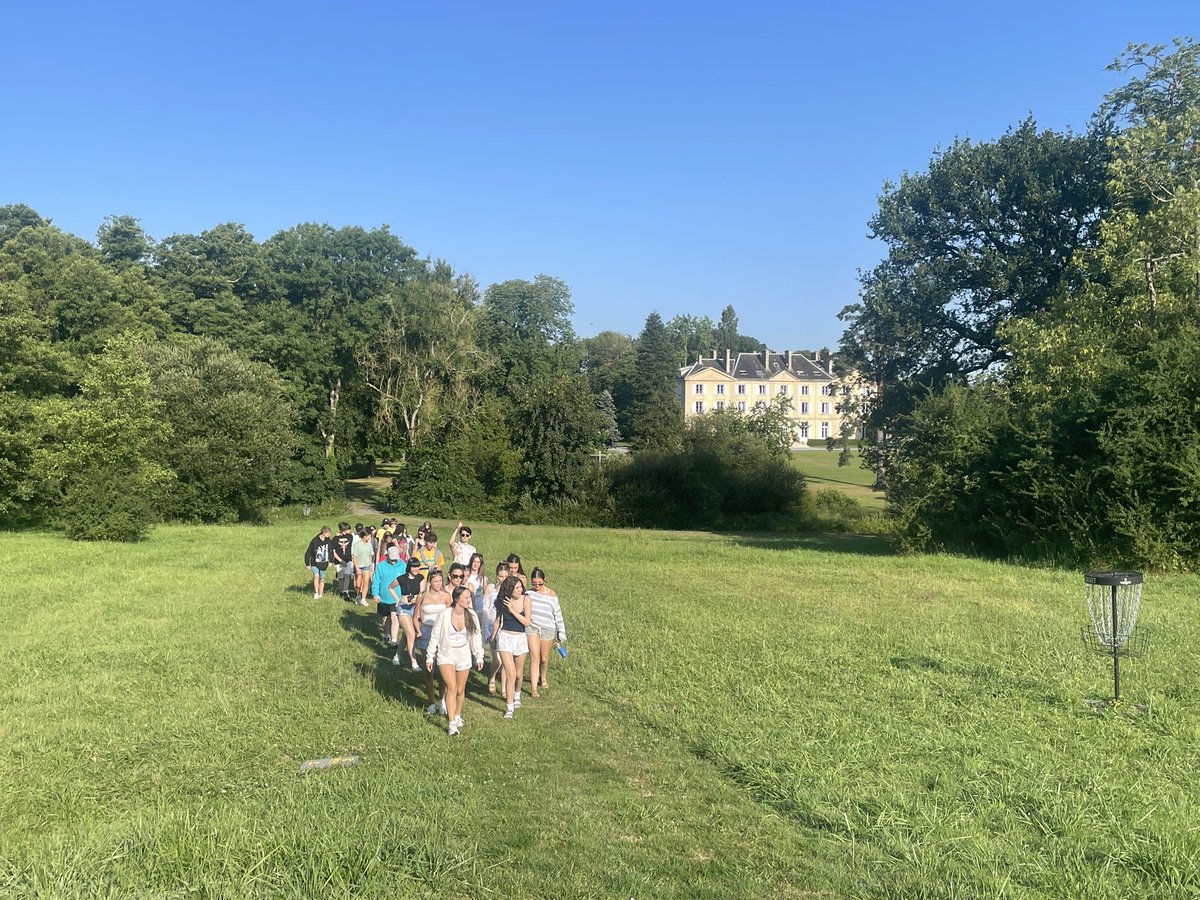 Mme Bowen tweet media