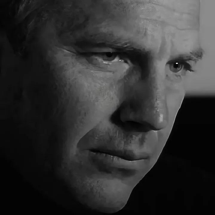 Because Black and White photos speak differently. There is such a deeper meaning. 😎

#kevincostner #modernwest #horizonamericansaga #musician #director #moviestar #legend #messageinabottle 

<a href="/kevincostner/">KC</a>
@horizonamericansaga
<a href="/modernwestband/">Kevin Michael Costner</a>