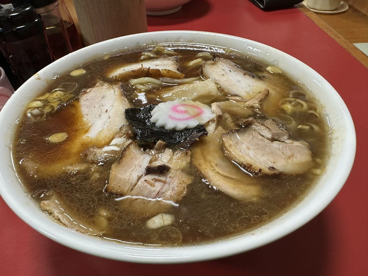 つり吉　チャーシューメン　うまい