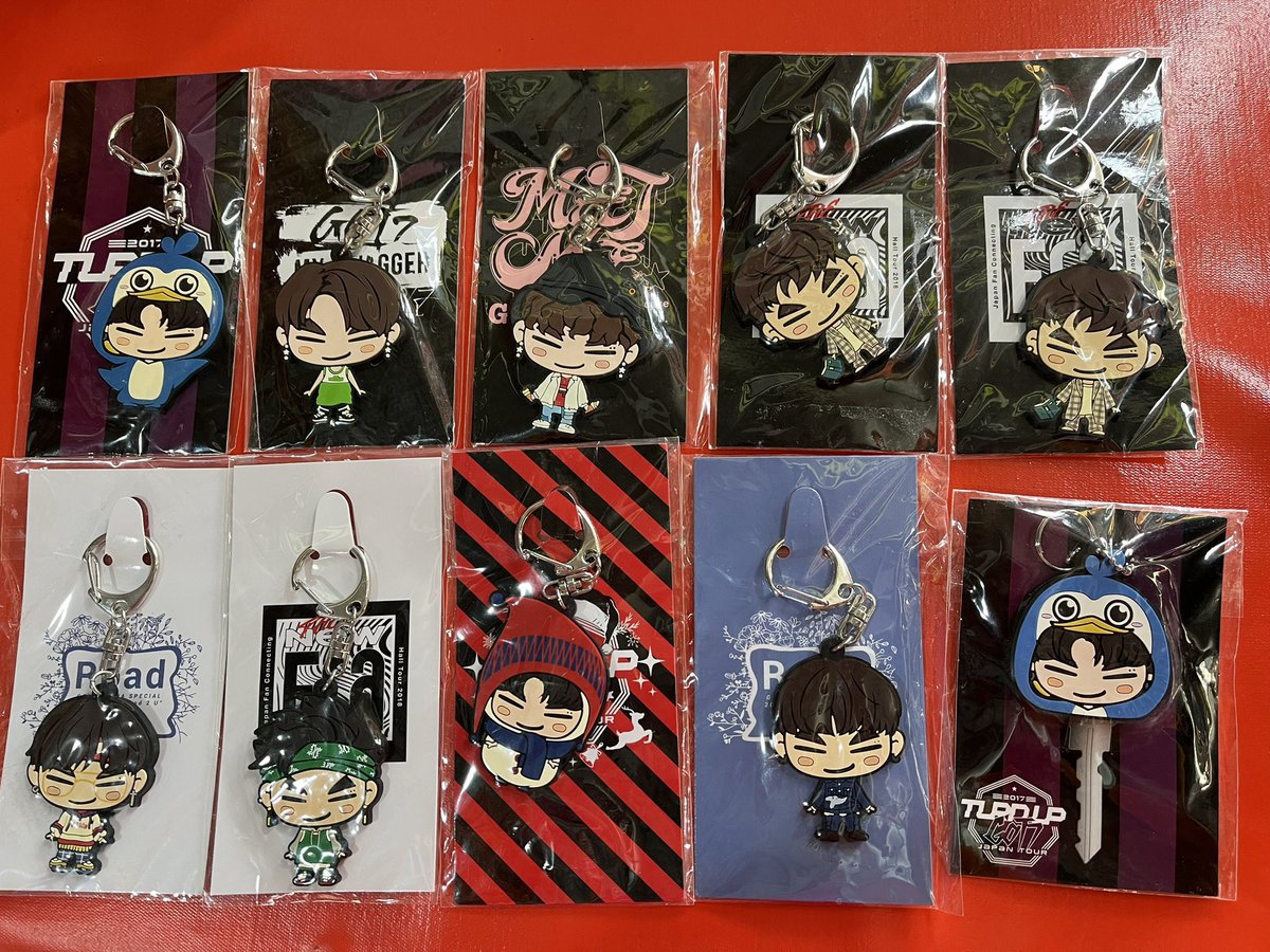 robot_saijai's tweet photo. พร้อมส่ง #พินเจบี #พกจ #jayb อันละ 150 ส่งฟรี สนใจเดมคร่า #ตลาดนัดอากาเซ #ตลาดนัดอากาเซ่ #ขายของสะสมgot7 #ตลาดนัดอากาเซ่got7 #turnup #loveloop #myswagger #newera #road2u #fly #meetmee #ourloop https://t.co/q33Qrcyjm4