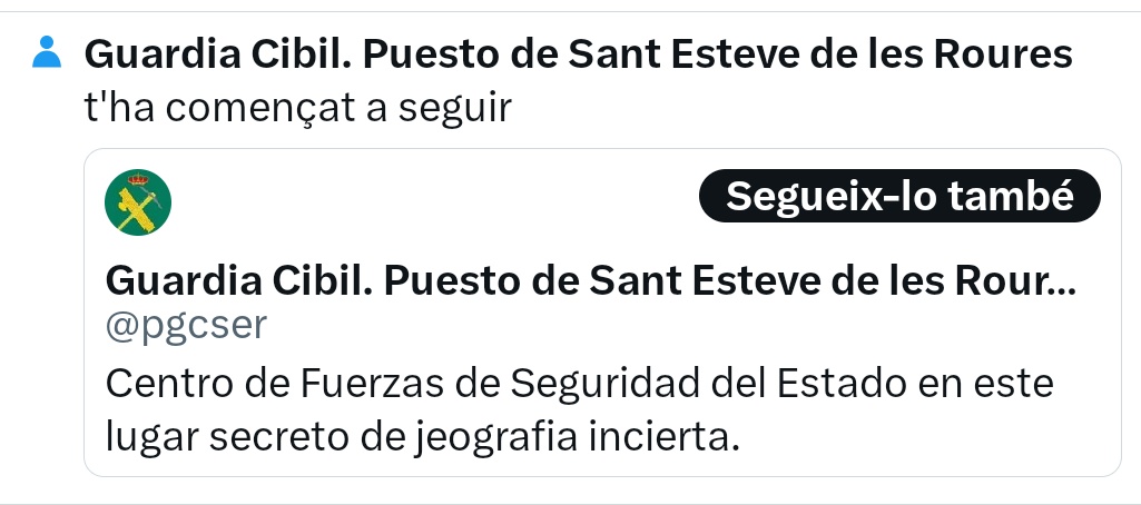 😱. Em segueixen en cotxe, a peu amb Pegasus....????