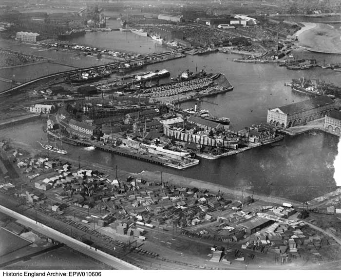 HE_Archive's tweet image. Today's image from the Historic England Archive is an aerial view showing Gray's Dockyard at #Hartlepool in 1924. Established in 1863, the company launched its first iron-hulled ship in 1864. The last ship built by Gray's launched in 1961.
Discover more👇
historicengland.org.uk/images-books/a…