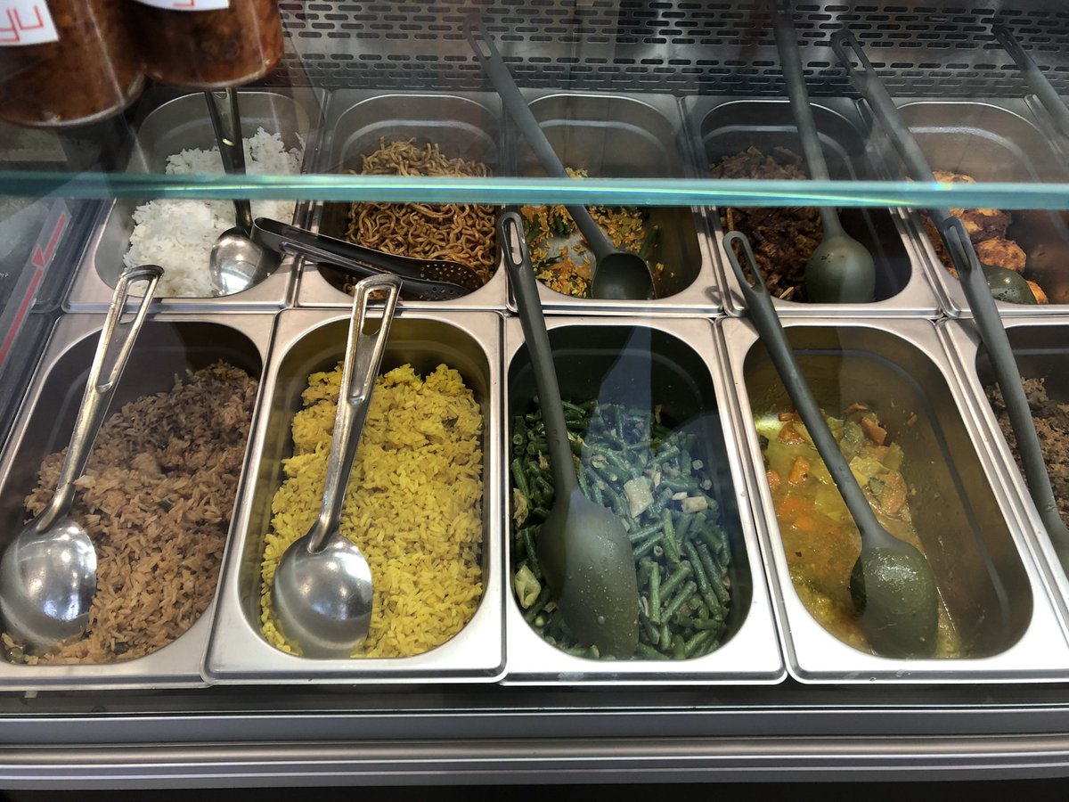 MonicaKeyzer's tweet photo. 🍛
Menu Ayam + lange kroepoek, Bayu Jordaan.
#Food Eerste Goudsbloemdwarsstraat - Amsterdam.
#ZelfGehaald #kip #Bayu #NieuwInDeJordaan https://t.co/aaxm0IyV0p