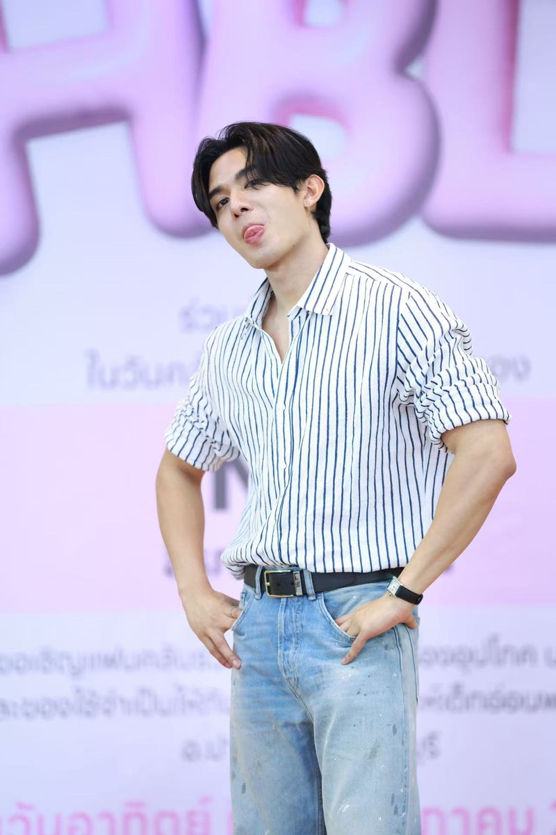 amytutu338093's tweet photo. cute boy 

#BeHappiNet28th
#NetMakeMeritDay2025
#netsiraphop 
#HAPPINET https://t.co/uhfkBjacrt