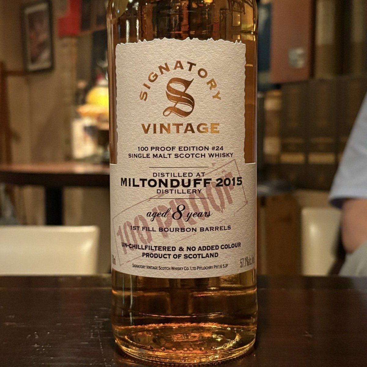 J28kyo's tweet photo. 本日こんなの買いました。
#ミルトンダフ #miltonduff
#3杯セット なら3杯で3,000円
#ウイスキー #Whisky
#池袋
2015 / 8yo / 57.1% https://t.co/UrXOp9qEzy