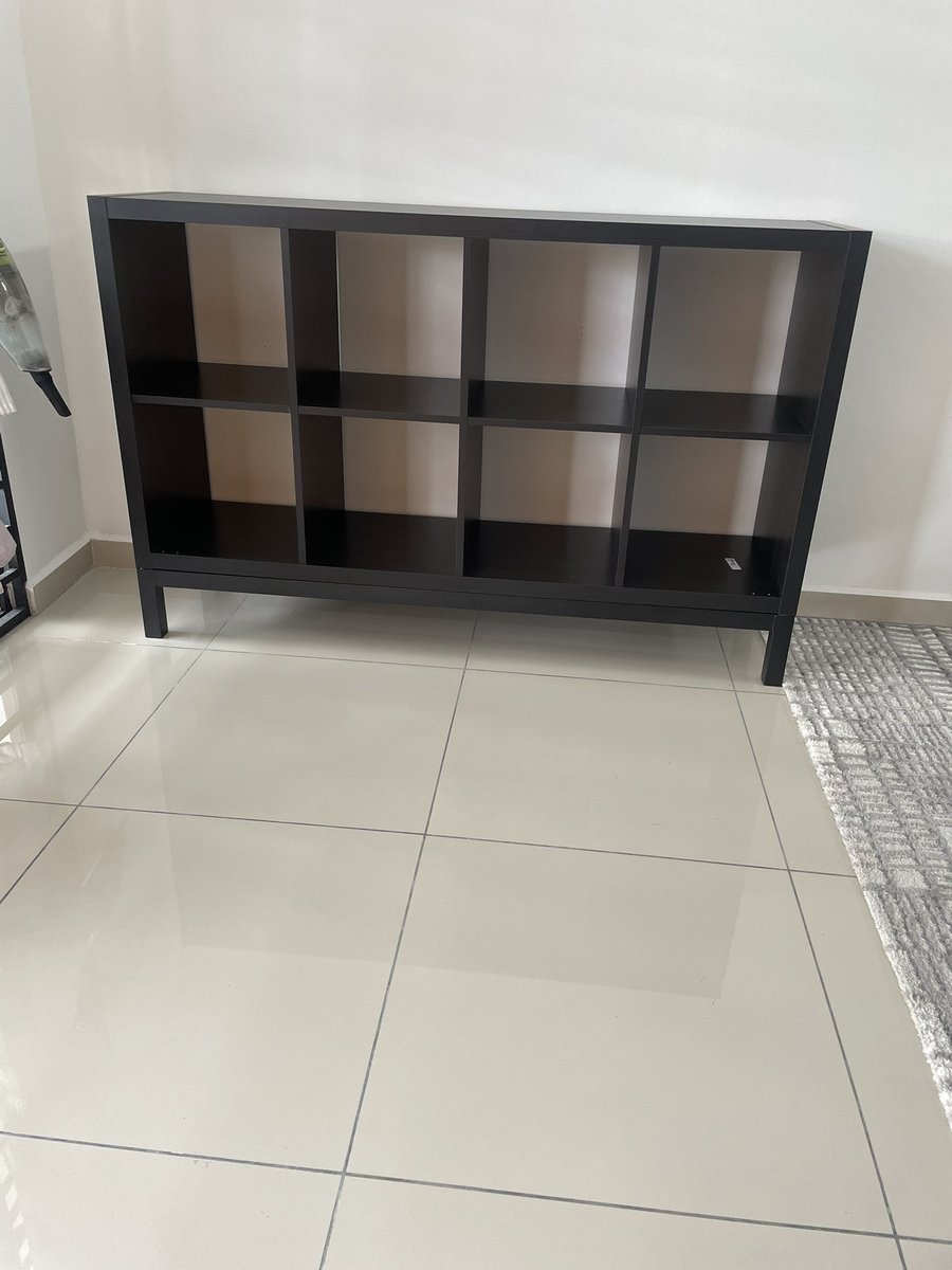 sedekah la lp sekeping dua,nak buat bagi penuh rak ja