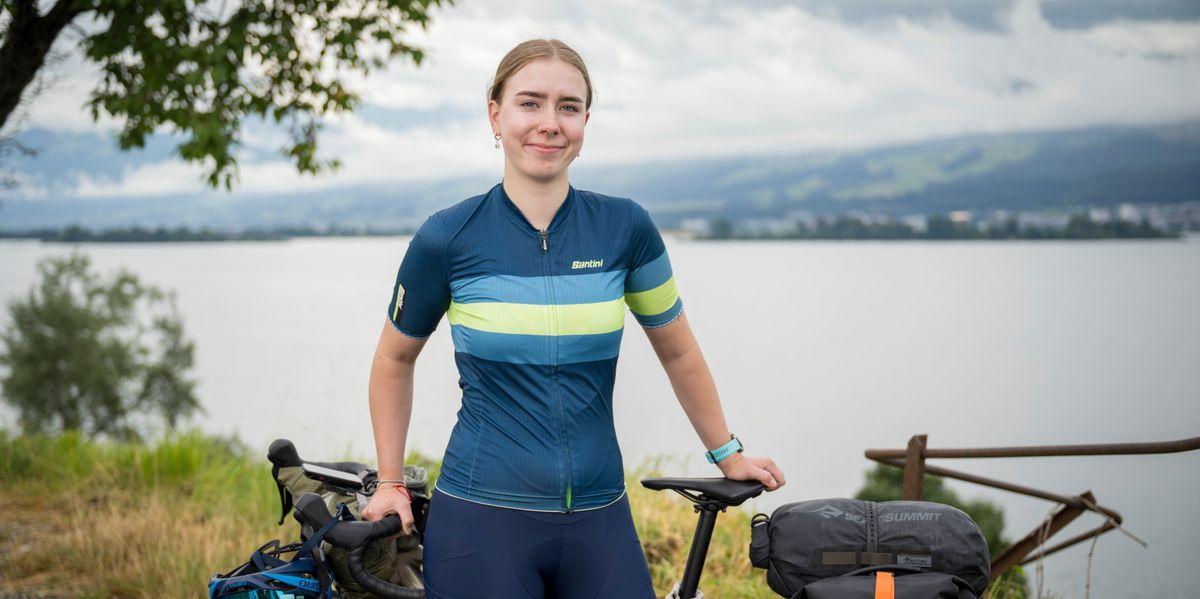 Uma Tschumper fuhr mit dem Velo an den nördlichsten Punkt Europas. Auf ihrer Reise begegnete sie Rentieren und hatte eine bedeutsame Erkenntnis. tagesanzeiger.ch/19-jaehrige-au…