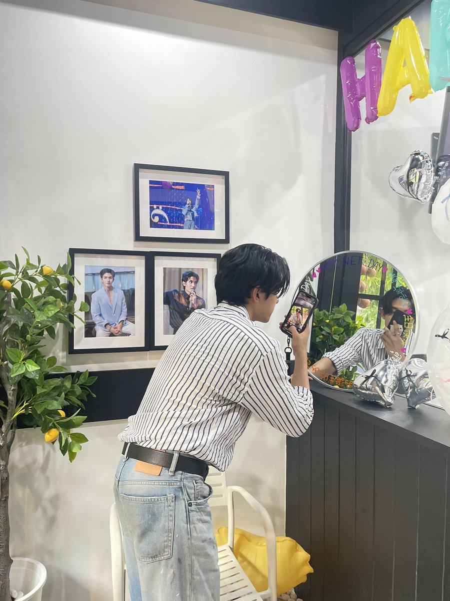FriendlymeCafe's tweet photo. เจ้าของวันเกิด ( @netsiraphop ) แวะมาเก็บโปรเจคที่แฟนๆจัดให้บรรยากาศอบอุ่นสุดๆ ขอบคุณทุกท่านมาแวะมานะคะ 🙇🏻‍♀️✨

#BeHappiNet28th #netsiraphop
#HappyNetDay2025 #Net28thBDProject https://t.co/Tq5qC9R9zX