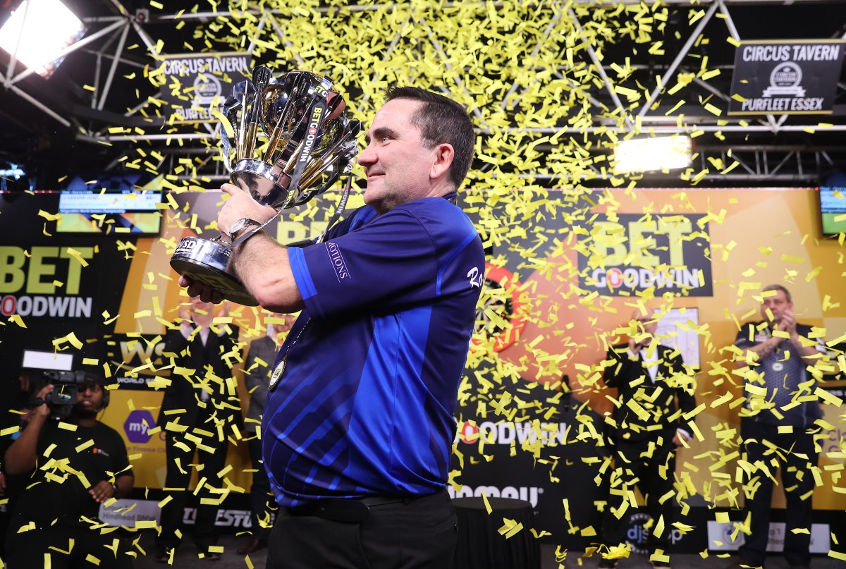 SeniorsDarts's tweet image. Why not join us at the 2025 Seniors Matchplay, and 2026 WSD Seniors World Championship?
Can John Henderson hold on to the Matchplay? Will Ross be the Boss at Purfleet once again?
2025 Seniors Matchplay Tickets⬇️
universe.com/events/seniors….
2026 WSD Seniors World Championship…