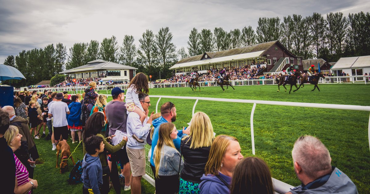 perthracecourse (@perthracecourse) on Twitter photo Itโs Family Raceday in Support of Saints in the Community ๐
๐ฆ Gates open: 11:30
๐ First race: 13:58 | Last race: 16:53
๐๏ธ Buy online & ๐๐๐๐โจ from just ยฃ17
๐ธUnder 18s go free 
๐ Ticket link ow.ly/zIvo50WoQ7f Itโs Family Raceday in Support of Saints in the Community ๐
๐ฆ Gates open: 11:30
๐ First race: 13:58 | Last race: 16:53
๐๏ธ Buy online & ๐๐๐๐โจ from just ยฃ17
๐ธUnder 18s go free 
๐ Ticket link ow.ly/zIvo50WoQ7f