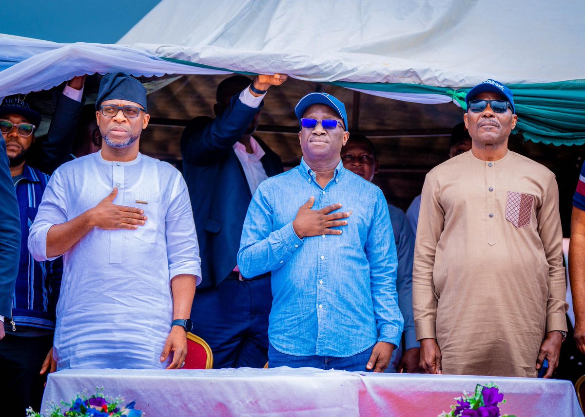 umikhilor's tweet photo. Yesterday, I was honored to accompany His Excellency, Sen. Monday Okpebholo, the Executive Governor of Edo State, to his homecoming reception in Irrua, celebrating his Supreme Court victory! It was exciting to see the elation of the welcoming crowds, as party https://t.co/EijFwuf6ff