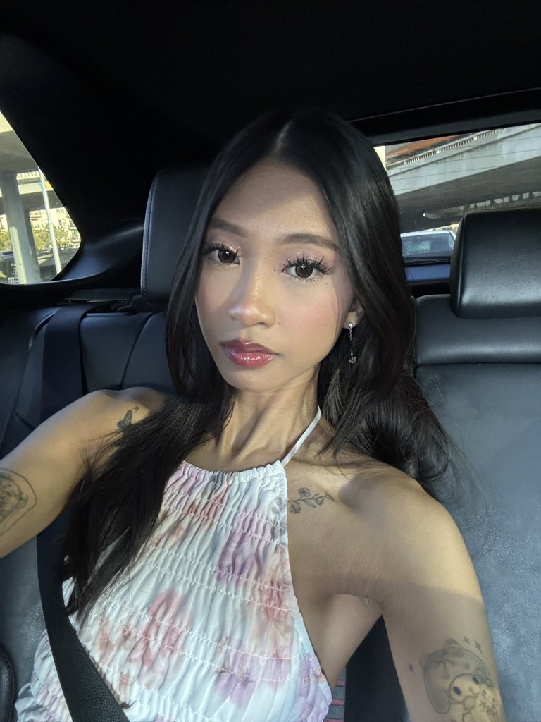 delilah 𝜗𝜚˚⋆ tweet media
