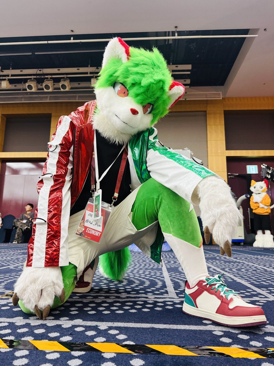 새 옷!! 첫 행사!!!
 #furst_class

📸 : <a href="/Bread_Nyam_/">빵</a>