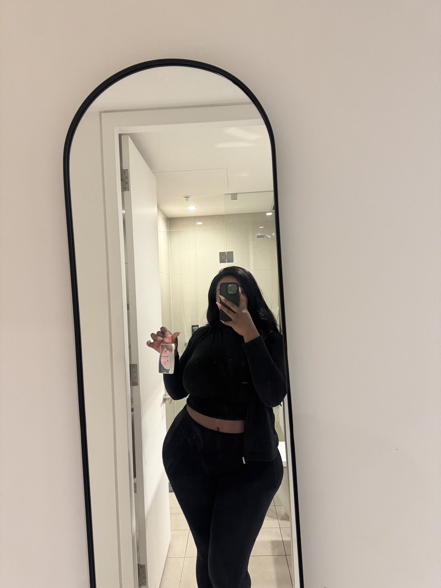 TheCurvyMuse's tweet photo. Honestly, I thought the Diddy trial was pretty tame… let’s reenact our own. https://t.co/geX77EdmFT