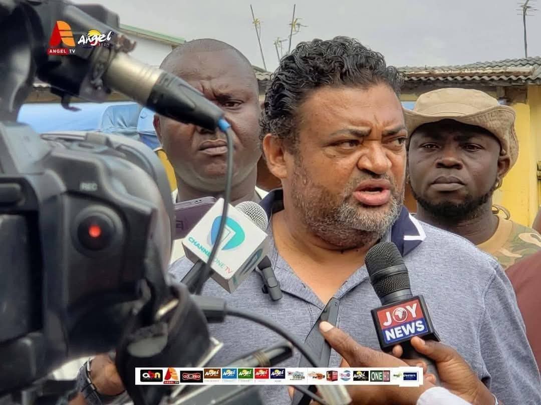 joseph_yammin's tweet photo. My attention has been drawn to a press release from the concern small scale miners in which they claim myself and the national vice chairman Abanga are behind what they claim illegal taskforce visiting their sites.
I want to put on record I have no hard in the said allegations https://t.co/vo2GYDaXEd