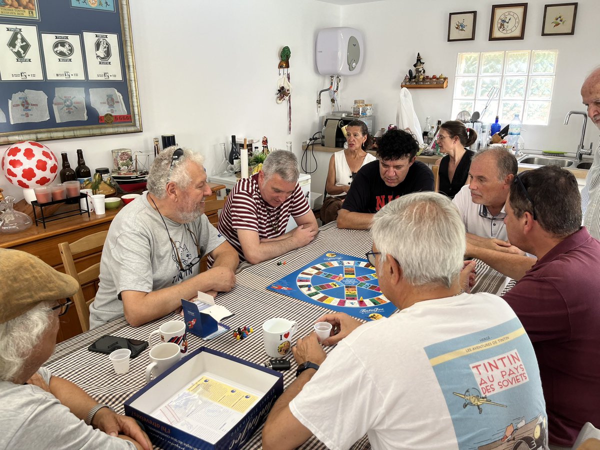 JLlMerlos's tweet image. Ahir vaig coneixer la unica persona que Herge va reconeixer com a Tintin autentic: Jean Pierre Talbot (amb cognom de cotxe i nascut a... Spa!), gracies als amics de @cantonet_tintin. Gran dia de Sant Wladimir, patro de Syldavia!!!