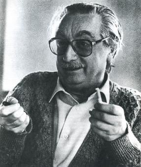 ‘Parlar d'una qualsevol marginació del castellà als Països Catalans és, sobretot, afegir als odiosos trucs del genocidi franquista, un plus d'ignomínia.’

Joan Fuster, Ara o mai.
València 1981.

Sí, aquesta gent que ens ha insultat té el vistiplau del franquisme i dels seus