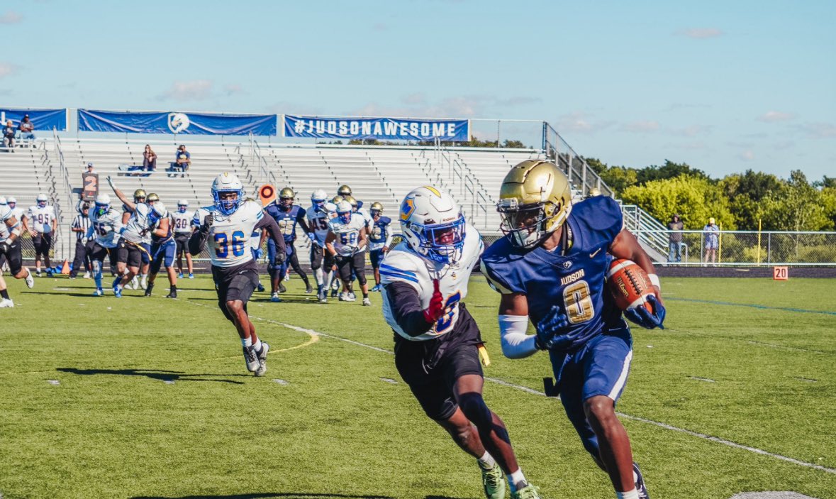 JosiahJackson35's tweet image. I honored and extremely grateful to receive an offer from Judson University #AGTG @CoachSweeneyTBE @JudsonUfootball 🌕🔵
