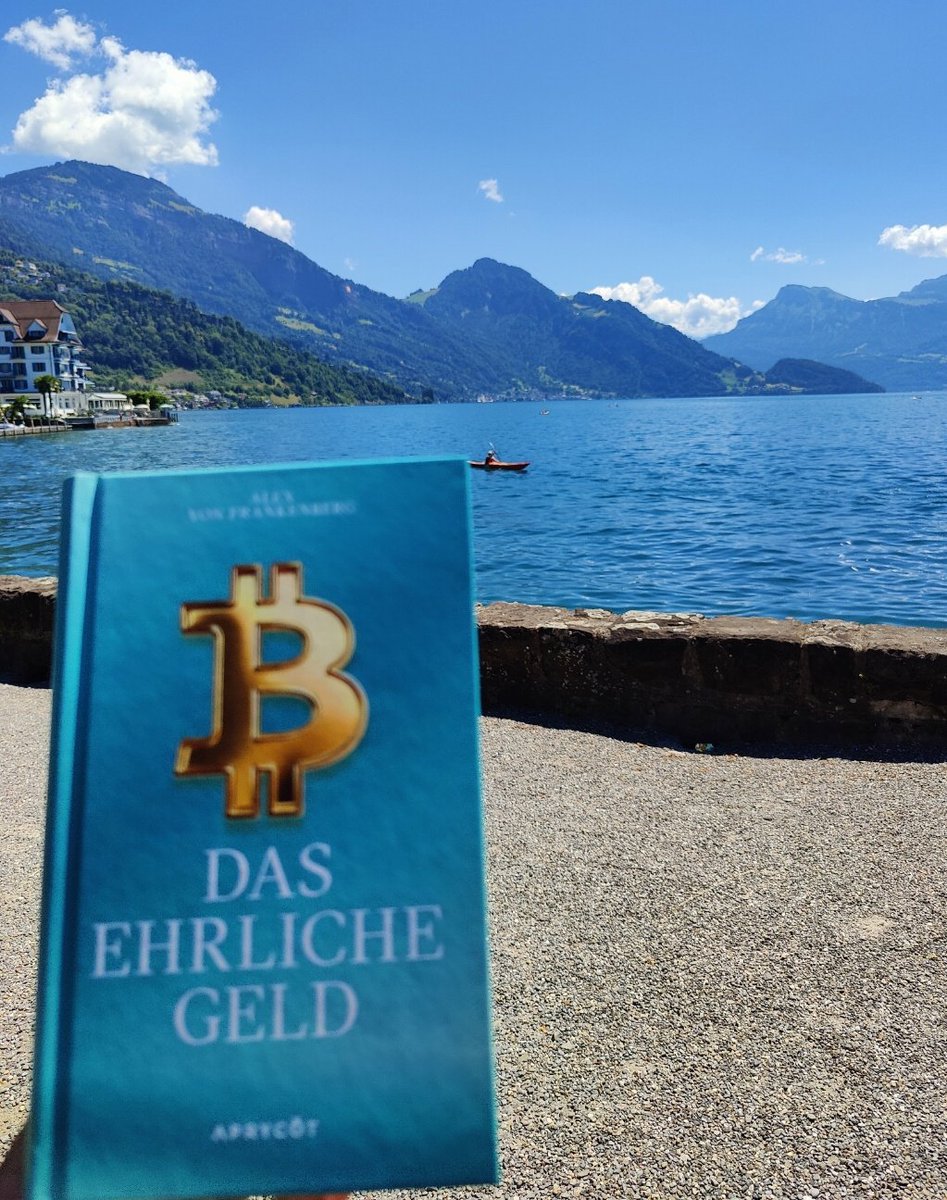 Dur4BTC's tweet photo. Gemütlicher Ort für eine gemütliche Lektüre 🌞 #happyplace @Justdoitalex #bitcoin https://t.co/Andb1r9aIp