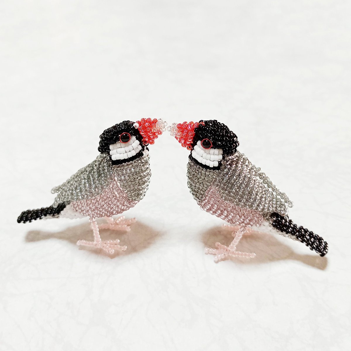 beaded_bird's tweet image. 桜文鳥
#桜文鳥 #文鳥 #文鳥まつり17 #シードビーズ #minne