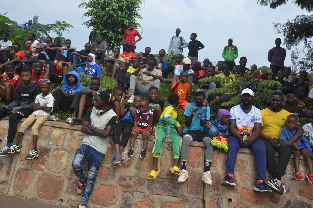 Nyarugenge District (@nyarugenge) on Twitter photo Kuri Tapis Rouge mu murenge wa <a href="/SNyakabanda/">Nyakabanda Sector</a> hari kubera amarushanwa y'Umukino wa Skating ku bana bato. Ni umukino wahuruje abawukunda benshi n'ababyeyi baje gushyigikira abana babo Kuri Tapis Rouge mu murenge wa <a href="/SNyakabanda/">Nyakabanda Sector</a> hari kubera amarushanwa y'Umukino wa Skating ku bana bato. Ni umukino wahuruje abawukunda benshi n'ababyeyi baje gushyigikira abana babo