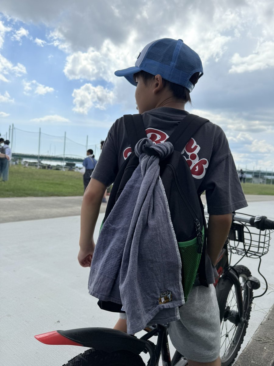 195_JADE's tweet image. 今日も✈✈✈✈✈✈
ええタオルと共に🐾
@Rebel_119_ 

#ブルーインパルス 
#大阪の空を見上げよう」
