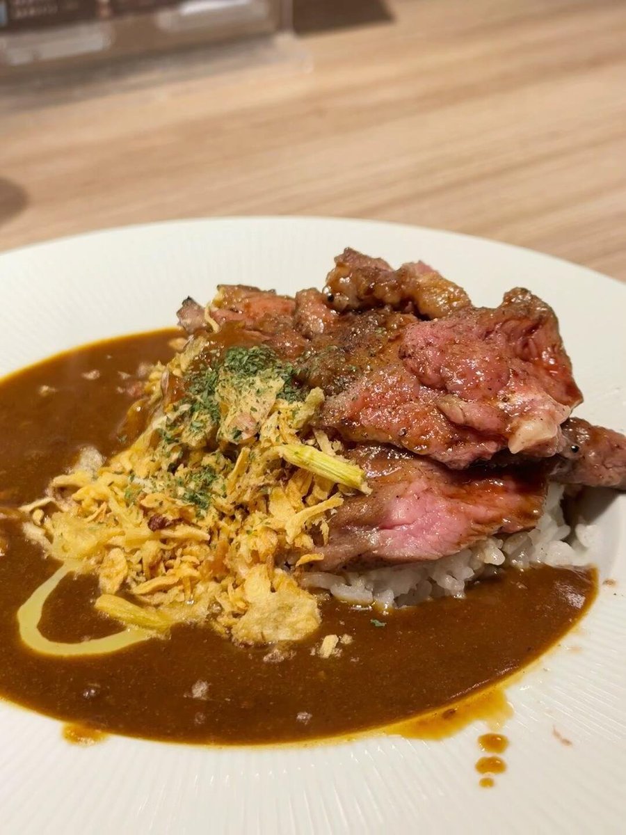 Giocsarson's tweet image. 今日の夕食です 😊