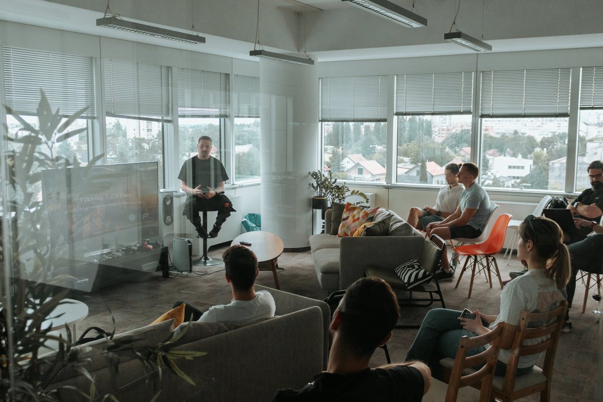 Filewing_'s tweet image. 🥳We&apos;re excited to partner with #zkPass 

Together, we&apos;re bringing privacy-preserving identity to @Filewing_  — enabling anonymous, verifiable participation in #Web3 governance

with #zeroknowledge power，Decentralized governance just got smarter
#Filewing #ZKPass #Web3Governance