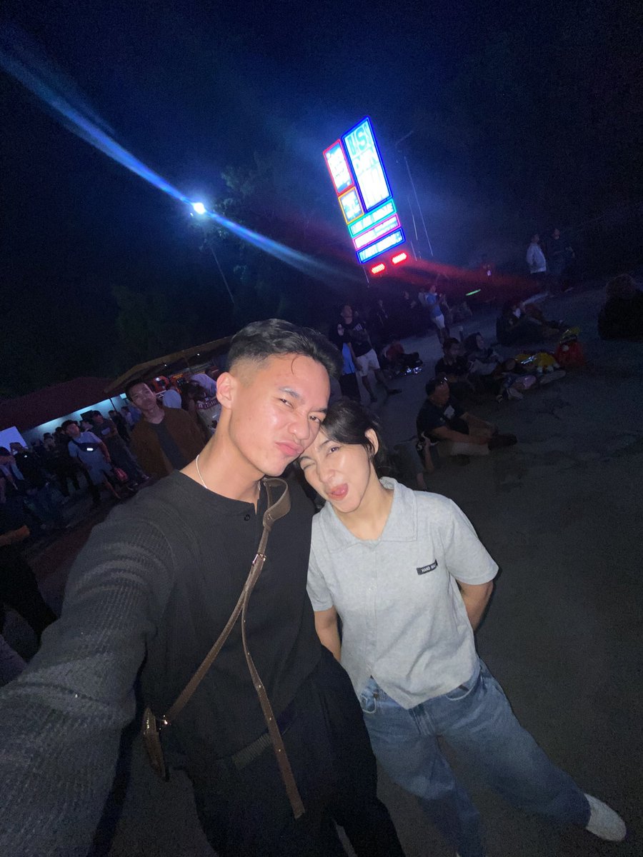 dinalusyfianti's tweet photo. 🫂 https://t.co/9Utwp0cmhj