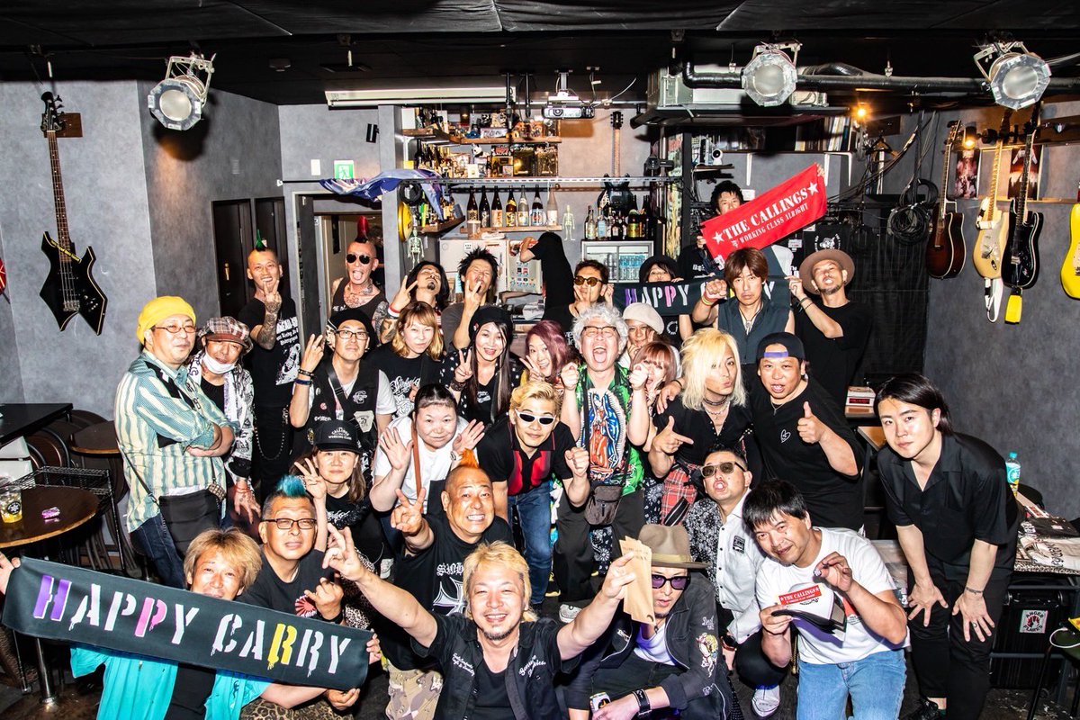 BotwinSkinhead's tweet image. "FELLOWS vol.75"
名古屋で会える人達
名古屋まで会いに来てくれる人達
いつもアリガトウ‼︎
先々までFELLOWSのワクワクを話してる
混ざり合って最高の時間を作っていけたら嬉しい‼︎
次のFELLOWSは
10.19.sun.高円寺SHOWBOAT
また遊ぼう‼︎