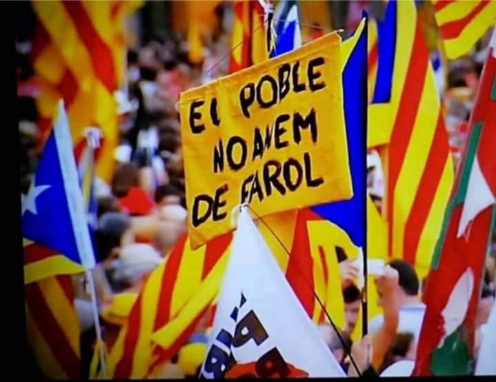 🔴🔴🔴
Som els qui denunciem que els partits s’han rendit i han entrat dins del joc imposat per l’estat espanyol i per Europa.
Persones que no volem conformar-nos amb l’oasi regionalista en el que pretenen diluir la nostra identitat.
Ens acompanyes?
👇
Dempeusperlaindependencia.cat
