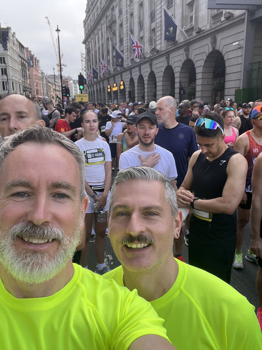 Mister K (@htmisterk) on Twitter photo 20 parents and staff running the Saucony London 10K this morning. Raising money for a new library. I’m hear with <a href="/MattHattDesign/">Matt Hatton Design</a> doing our bit.
justgiving.com/crowdfunding/m… 20 parents and staff running the Saucony London 10K this morning. Raising money for a new library. I’m hear with <a href="/MattHattDesign/">Matt Hatton Design</a> doing our bit.
justgiving.com/crowdfunding/m…