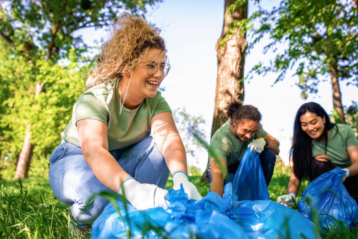 ☀ ¿Tienes plan para el verano?

📆 Aún quedan plazas disponibles en campamentos y campos de voluntariado en España y en el extranjero.

📲 Comprueba lo que queda libre e inscríbete aquí: c.madrid/1az7811
