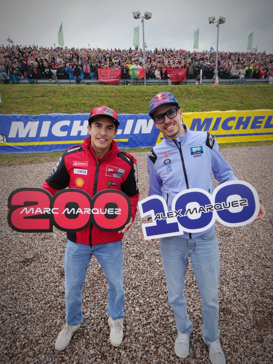 Celebrating a #MotoGP and family milestone with the fans 🎉 

🔴 MM93: 200 MotoGP starts 
🔵 AM73: 100 MotoGP starts

#GermanGP 🇩🇪
