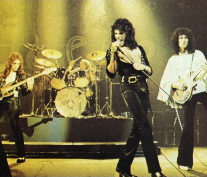 VoxAmpsUK's tweet photo. Released on 13th July 1973, @QueenWillRock's self-titled debut album was a bold introduction to a band that would soon rewrite rock history.

It may have flown under the radar at first, but it didn’t stay there for long. https://t.co/LAxu31o7Wj