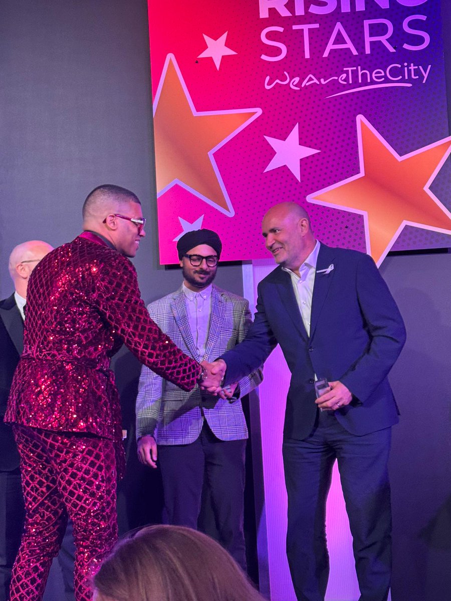 avivainvestors's tweet photo. 🏆 Congratulations to Steve Hyndman, deserving recipient of the Men for Gender Balance award at @wearethecity’s Rising Star Awards! #AwardWin #Recognition #Inclusion https://t.co/N2F88qXMLS