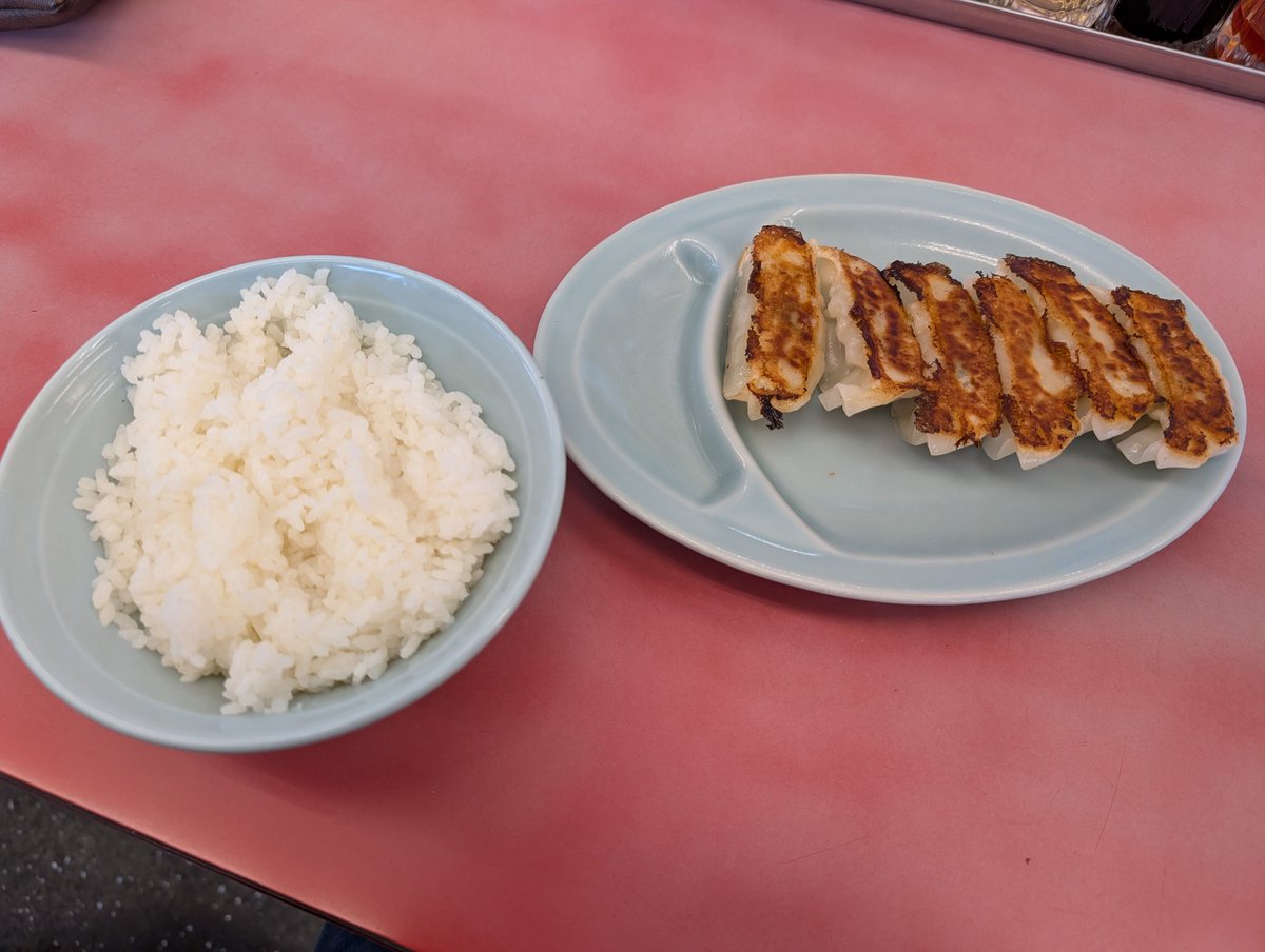 Televiken3rdGen's tweet image. #山岡家
6/15㈰夕方
特製みそネギチャ@大盛
★餃子ライス
安定の美味さ山岡家の特製みそ😋美味い!!😋