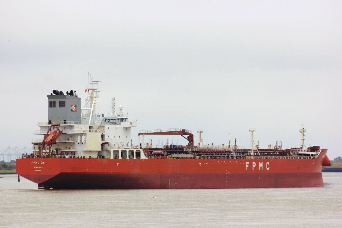 GeoffreyWatson2's tweet image. FPMC 34 departing Navigator terminal this morning.
Built China 2019
28,891GT
IMO 9845166
One of the few numbers I hadn't seen before