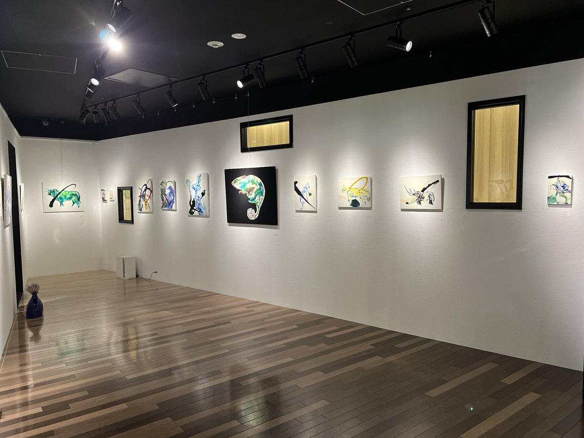 スギヤマタクヤ個展 who you are. 開催中です✨
会期: 2025.07.10(水)-16(木) 
開廊時間: 10:30-20:30＊最終日は18:00まで
会場:Artglorieux GALLERY of TOKYO(GINZA SIX 5F)
#art #gallery #tokyo #artglorieux #painting #ginza