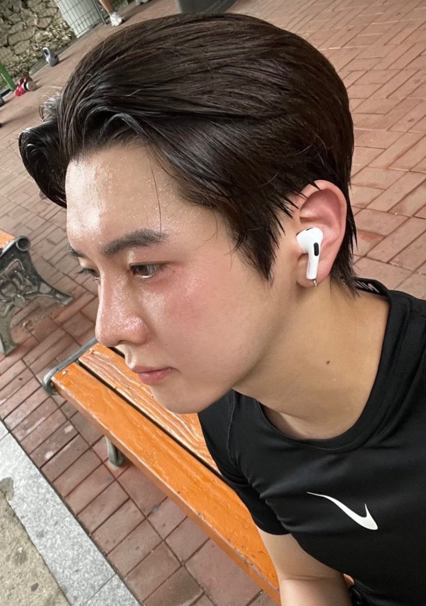 최민기 속눈썹 롱다리