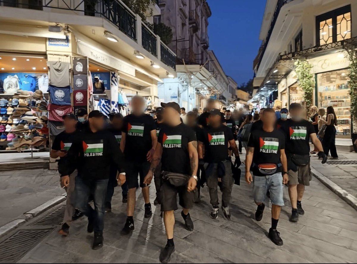 AdonisGeorgiadi's tweet image. Τάγματα Εφόδου του Ρουβίκωνα χθες στην Αθήνα, εναντίον όποιου Εβραίου συναντούσαν….τους πειράζει λένε η κατοχή, αλλά πότε έκαναν κάτι ανάλογο για την Κύπρο πχ; Ποτέ! Τους πειράζουν οι Εβραίοι και η Δύση και τίποτε άλλο, κανονικότατοι αντισημίτες και εχθροί του πιστότερου και…