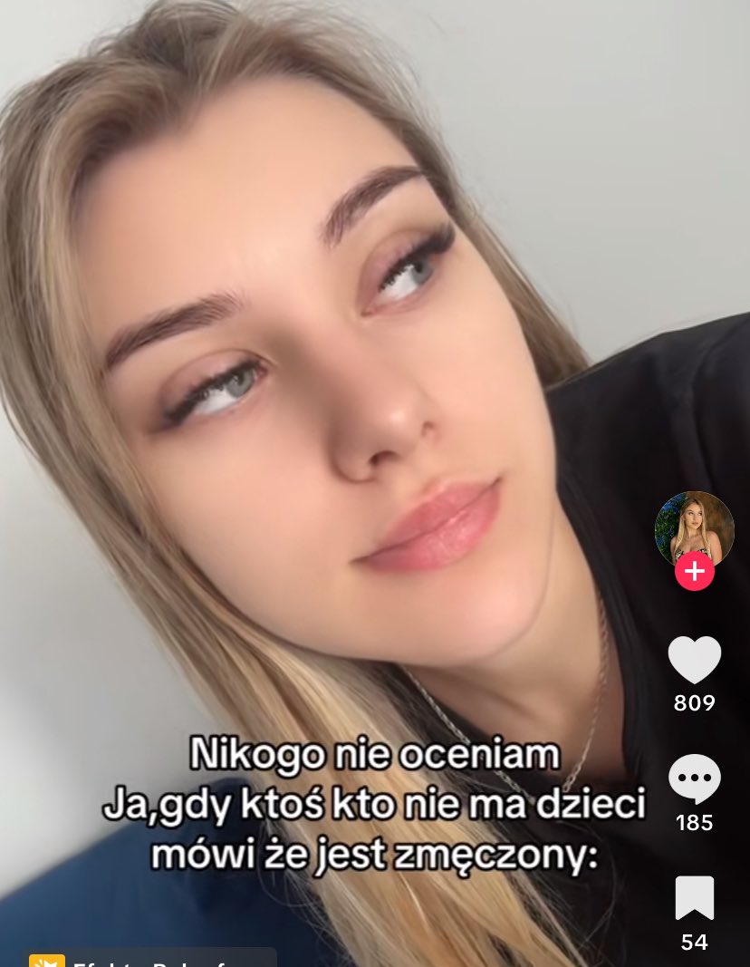 AzideHunter's tweet photo. Ja gdy patrze na matki ktore uważają, że mają najciężej w życiu bo maja dziecko na ktore same sie zdecydowały: https://t.co/d2r16lBay3