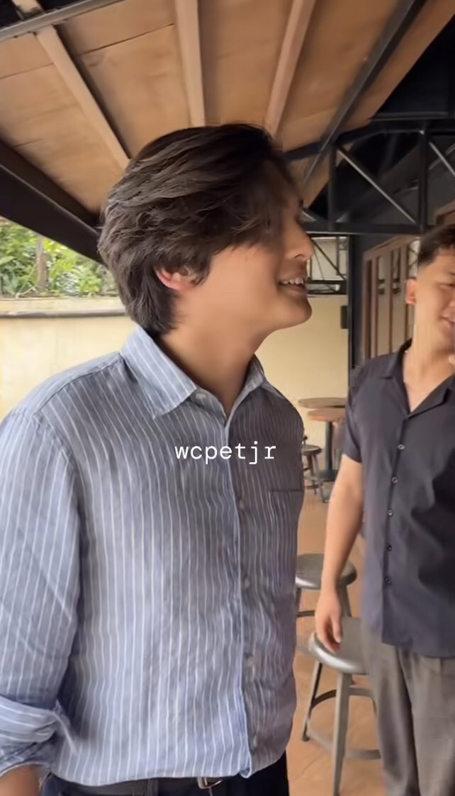 <a href="/imsethfedelin/">Seth Fedelin</a>’s side profile is so ✨✨

#SethFedelin23rdBDCeleb
#SethFedelin