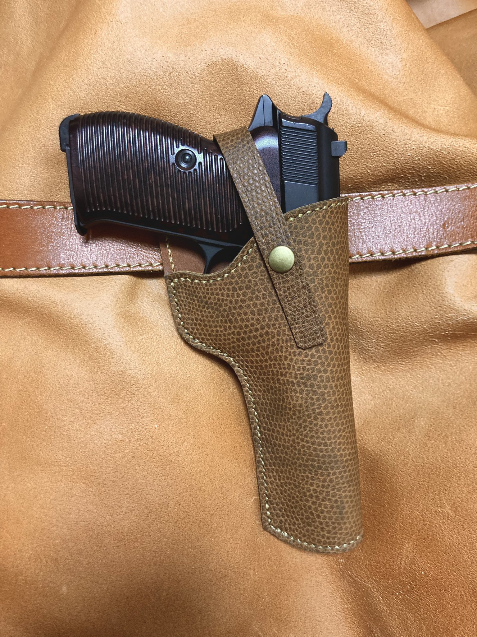 デジコン ターゲット コンテンダー用左利きレザーホルスター No.682 revolutjp_c573qbn00n