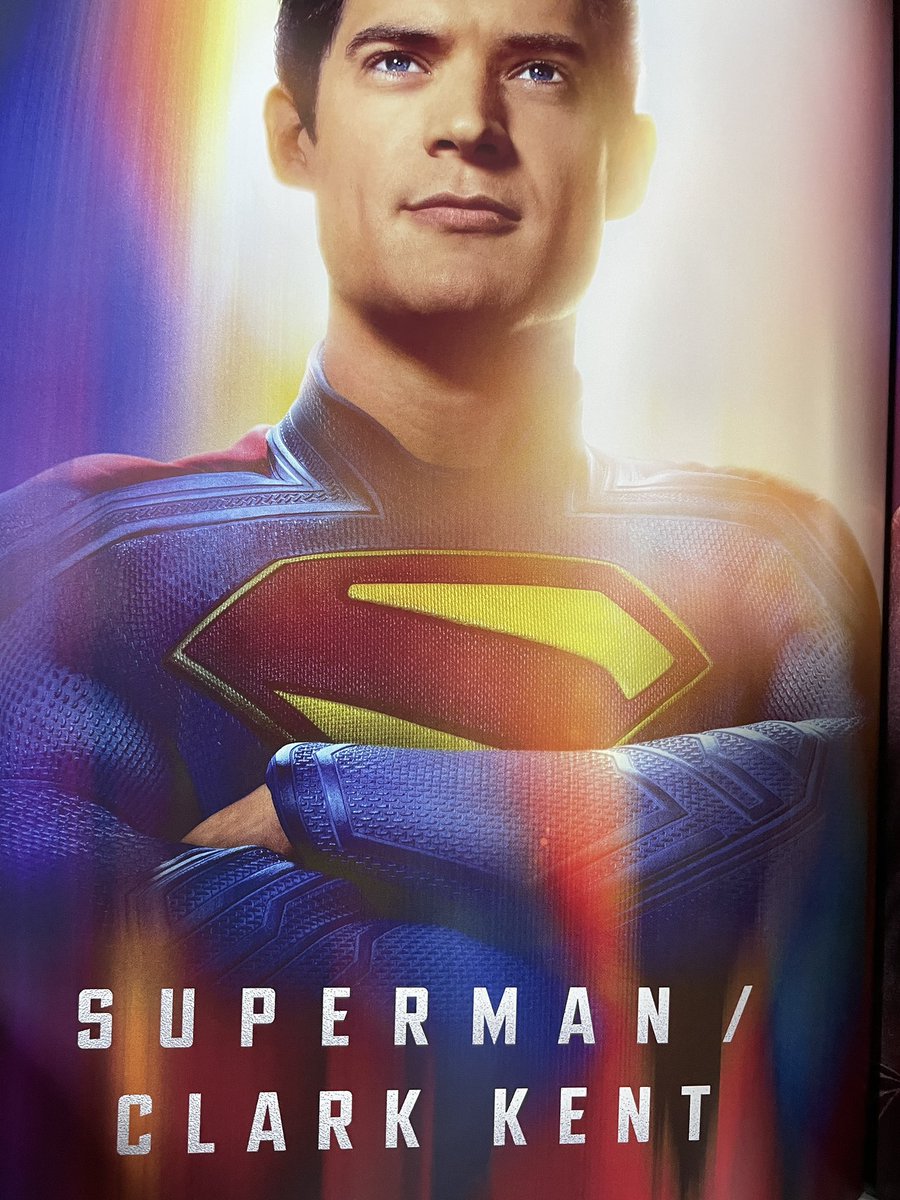 wowALFwow's tweet photo. #スーパーマン
映画・スーパーマンを見たよ！
映画でスーパーマン見たの初めて！犬の相棒がいるの、初めて知ったよ！

映画の中身を全く知らずに、さぞかし頼りになる相棒��んだろうと思って観てたら、想像の100倍アホだったよ！この犬！

でも犬もかわいくて、映画自体も面白かった！続きが見たいね！ https://t.co/AS3aYrvIzz