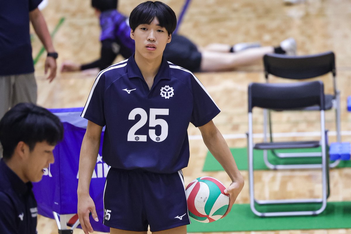 2025.7.12
令和７年度 天皇杯 東京都予選会
駒沢オリンピック総合運動場内屋内競技場

#日本体育大学男子バレーボール部
#坪谷陽向 選手