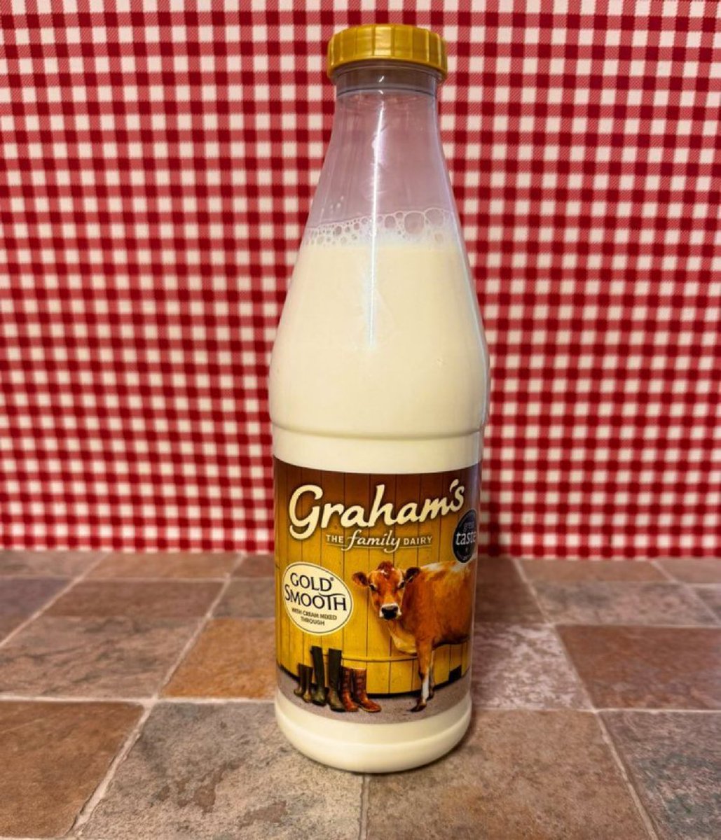 One of the best ways to hydrate during this spell of warm weather: Gold top milk. It’s also packed with nutrients. 🥛