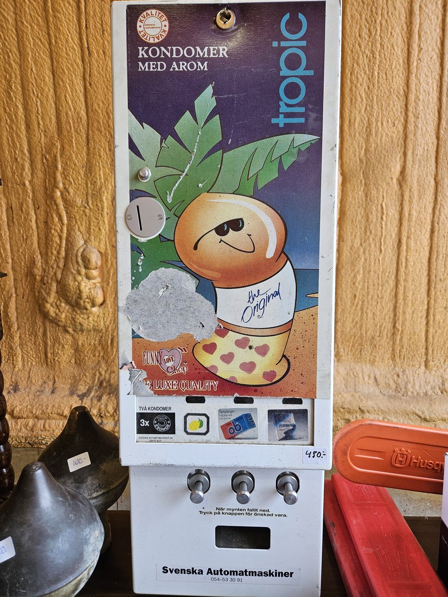 Nån som behöver? Hittad på loppis!