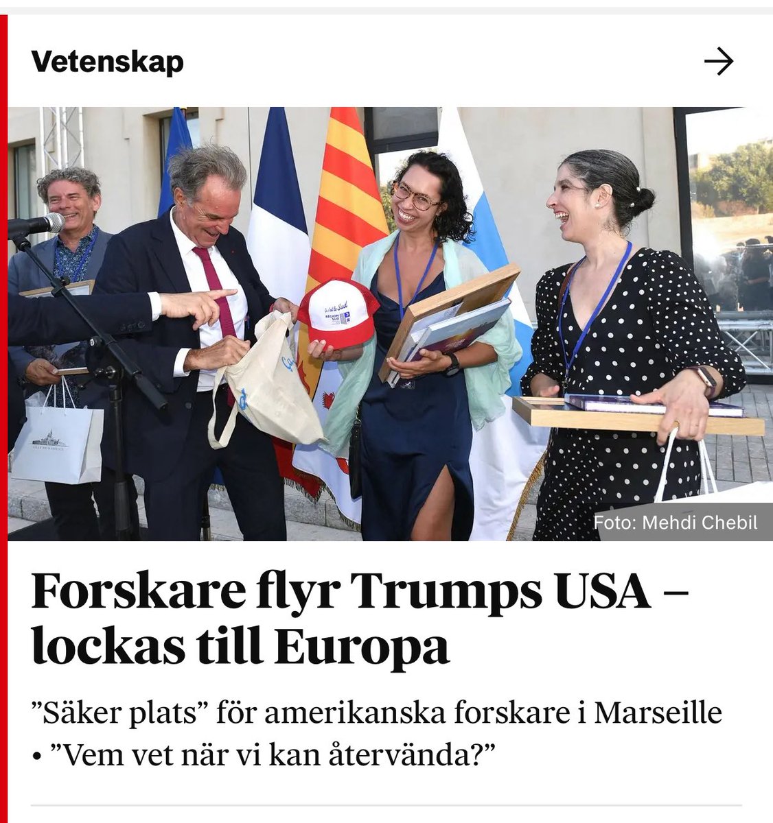 Varje forskare anställd vid ett topp 50 universitet i USA borde erbjudas ett jobb och en flygbiljett till Sverige av staten