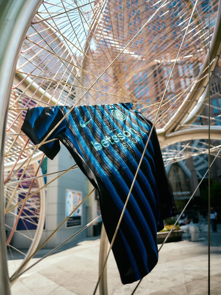 Around the USA 👕

#ForzaInter